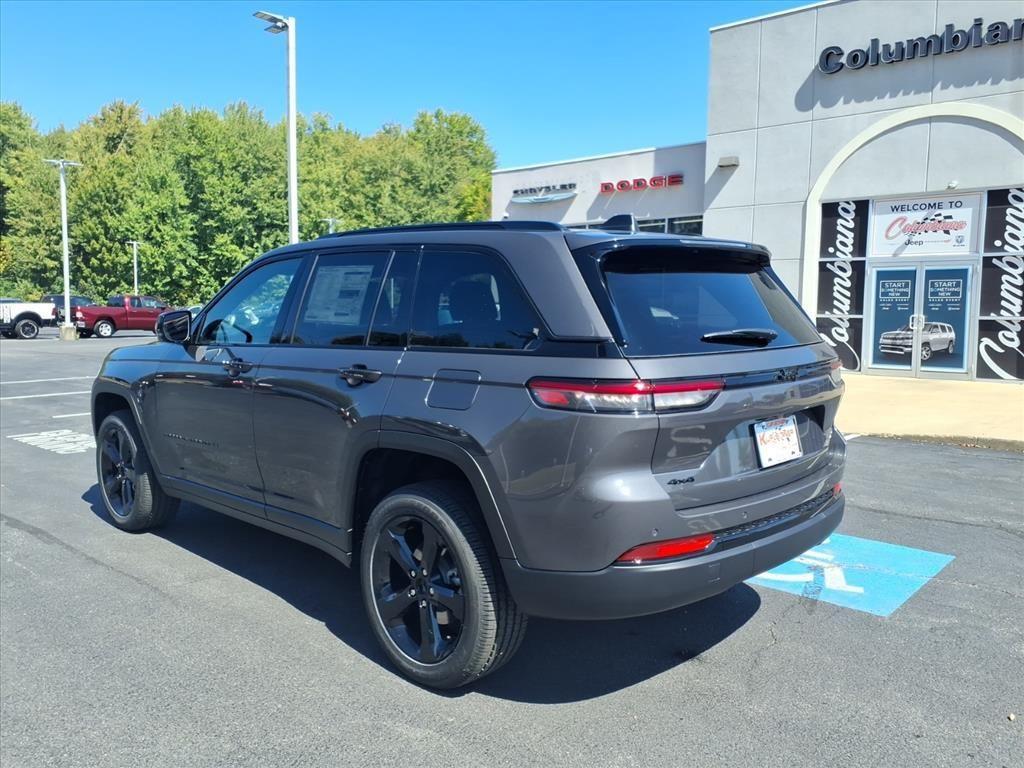 new 2025 Jeep Grand Cherokee car, priced at $43,422
