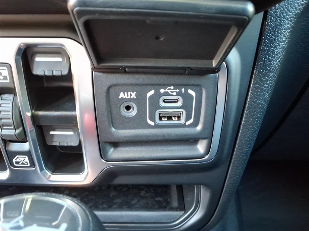 new 2025 Jeep Wrangler car, priced at $46,779