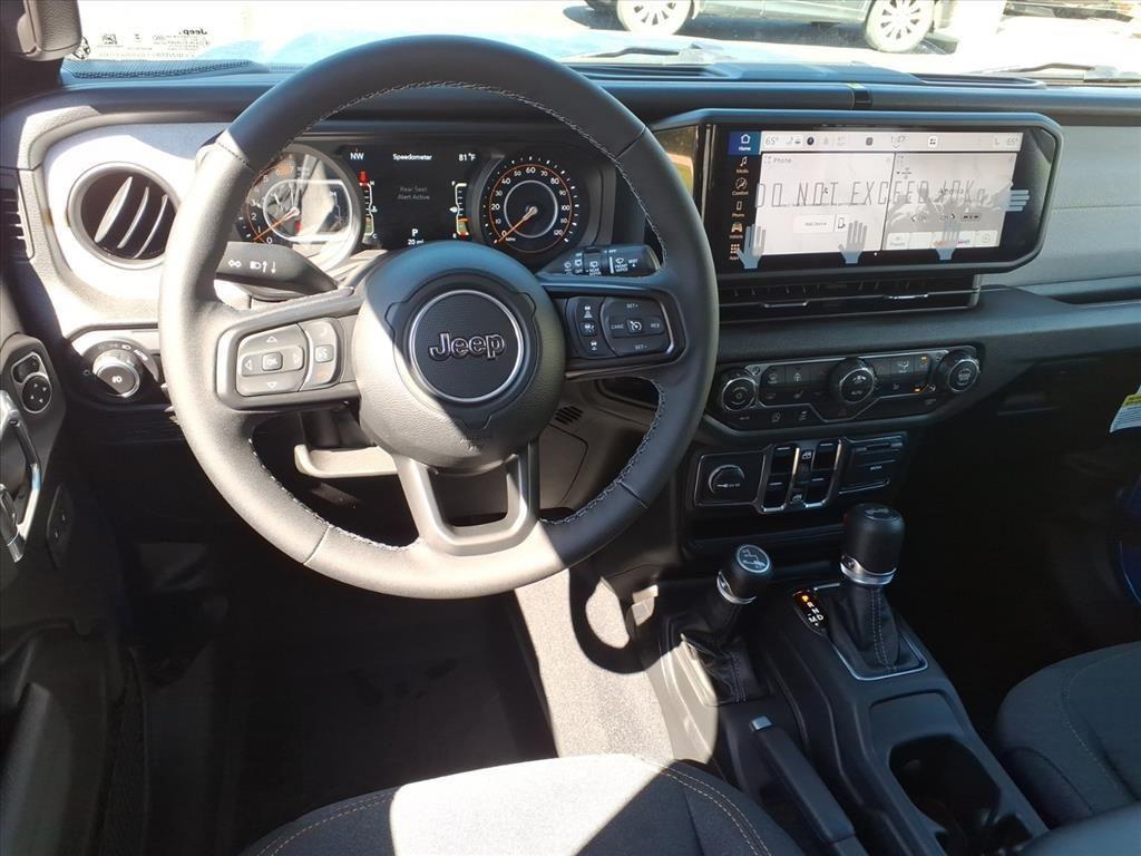 new 2025 Jeep Wrangler car, priced at $46,779