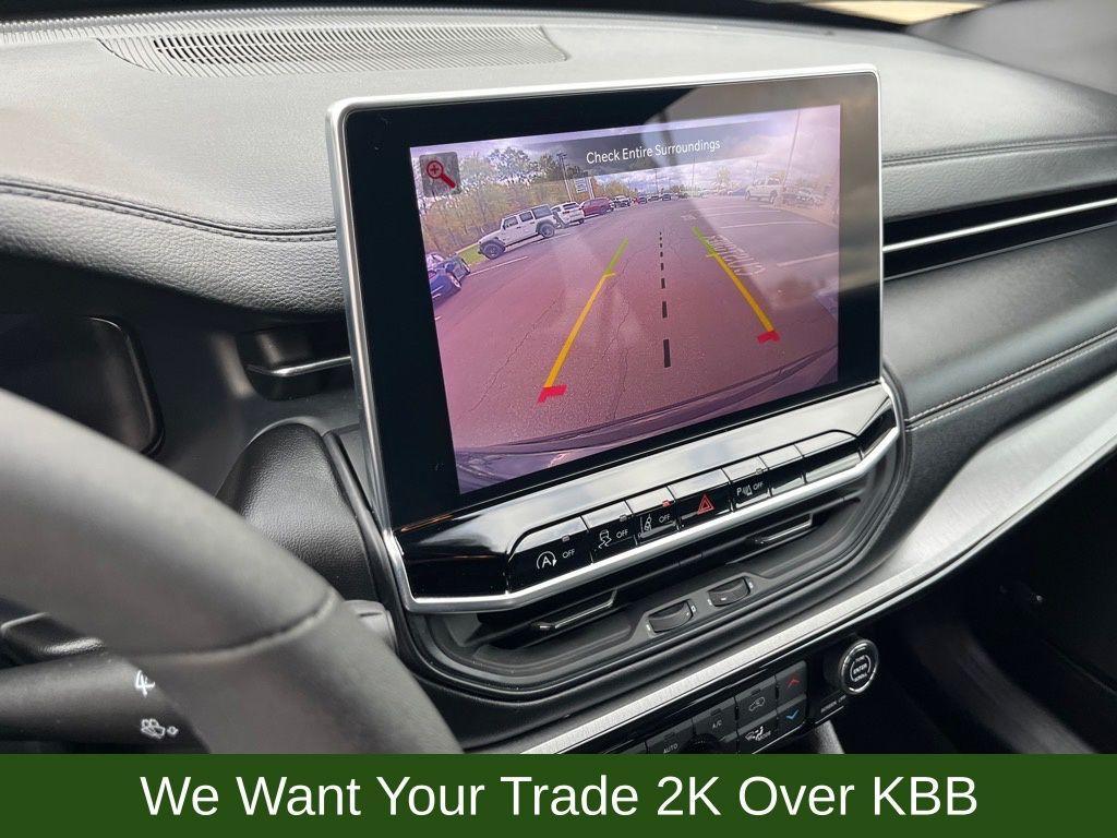 used 2024 Jeep Compass car, priced at $25,019