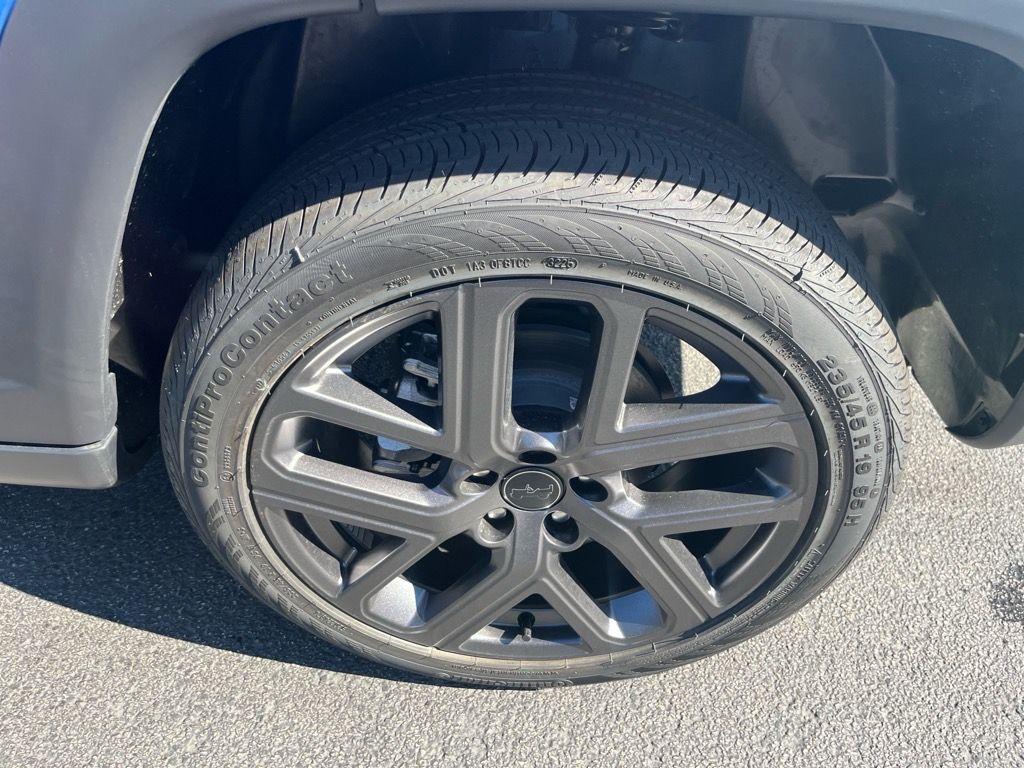 new 2026 Jeep Compass car, priced at $35,305