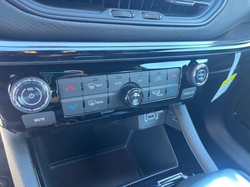 new 2026 Jeep Compass car, priced at $35,305