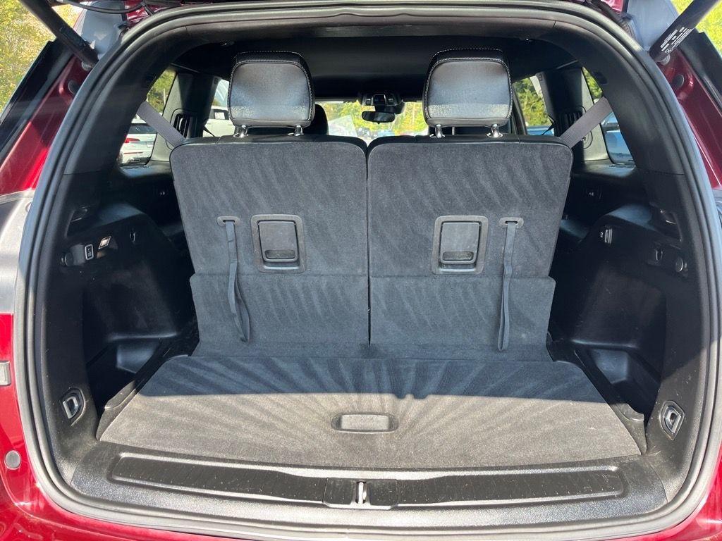 used 2022 Jeep Grand Cherokee L car, priced at $25,900