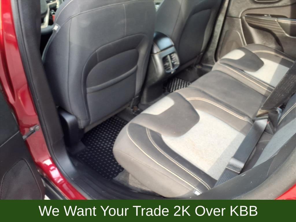 used 2014 Jeep Cherokee car, priced at $5,063