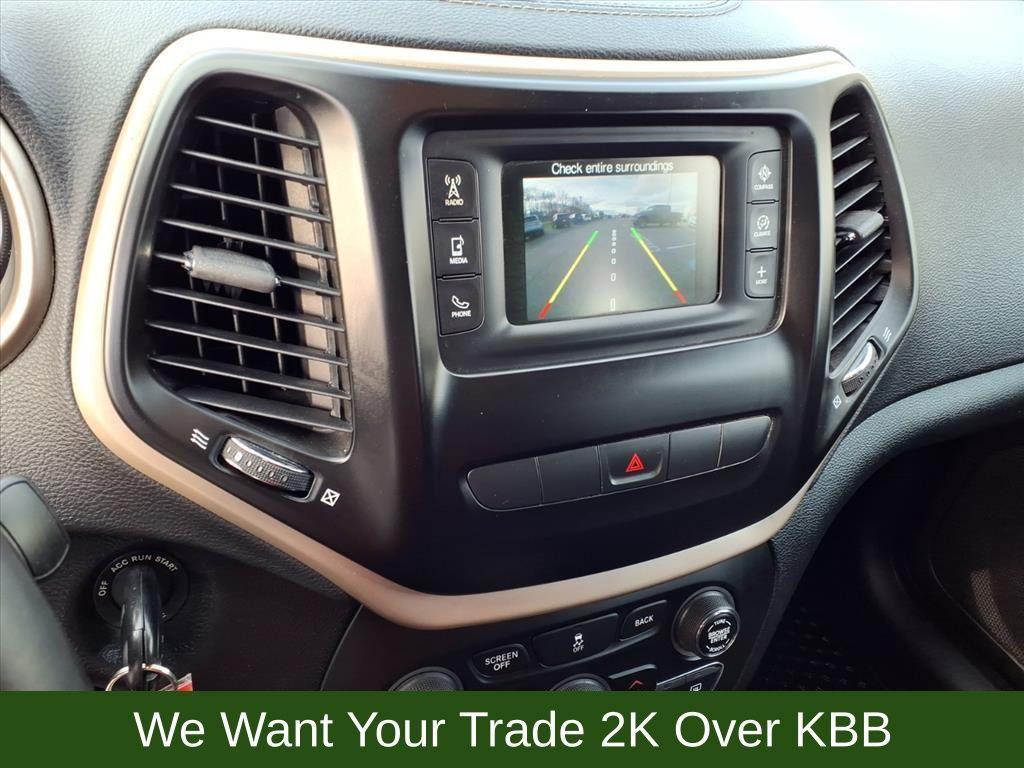used 2014 Jeep Cherokee car, priced at $5,063
