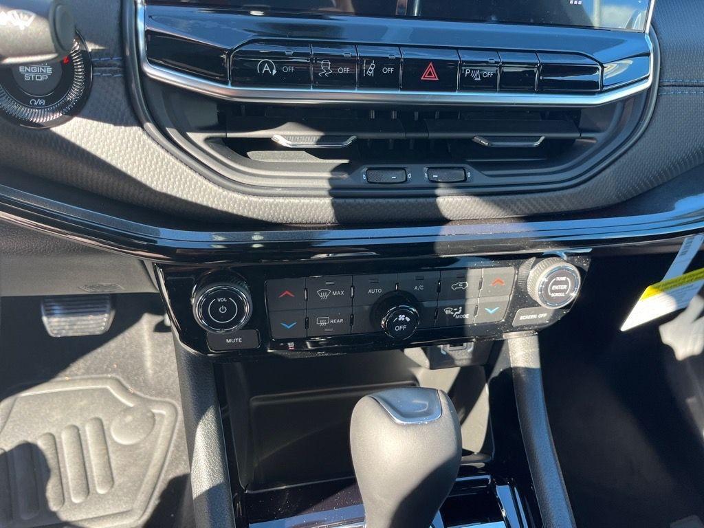 new 2026 Jeep Compass car, priced at $35,500