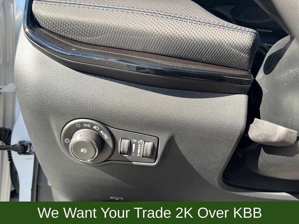 new 2026 Jeep Compass car, priced at $34,500