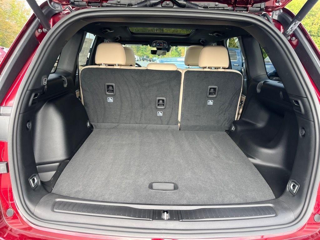 new 2025 Jeep Grand Cherokee car, priced at $50,514