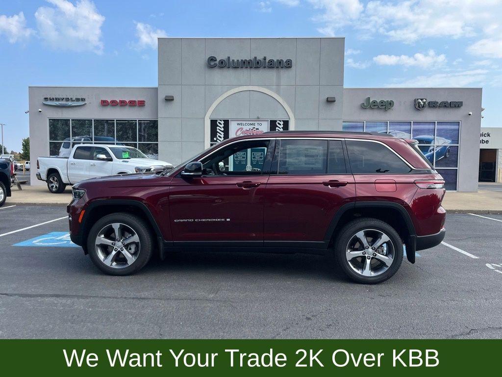 new 2025 Jeep Grand Cherokee car, priced at $48,514