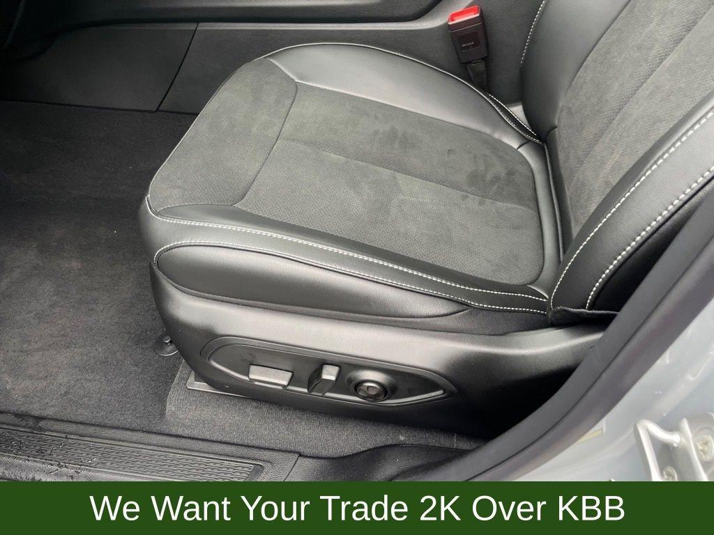 new 2025 Jeep Grand Cherokee car, priced at $41,422