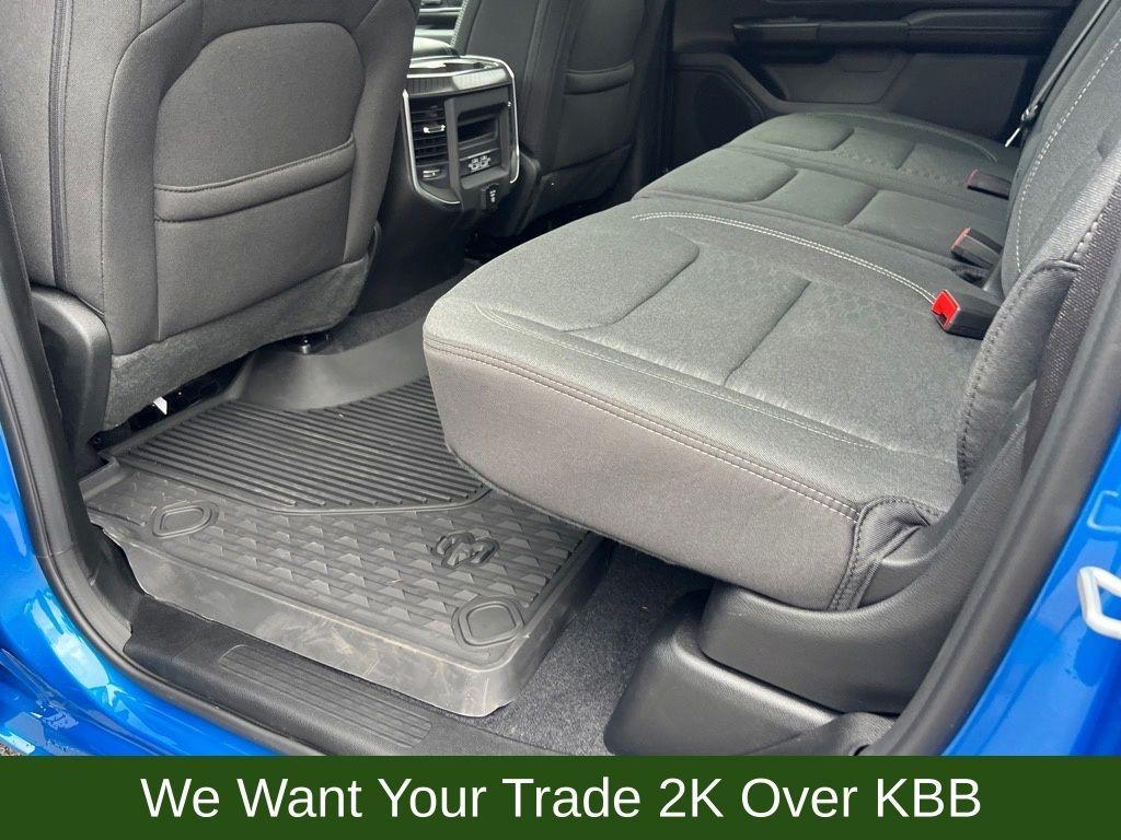 new 2025 Ram 1500 car, priced at $52,815