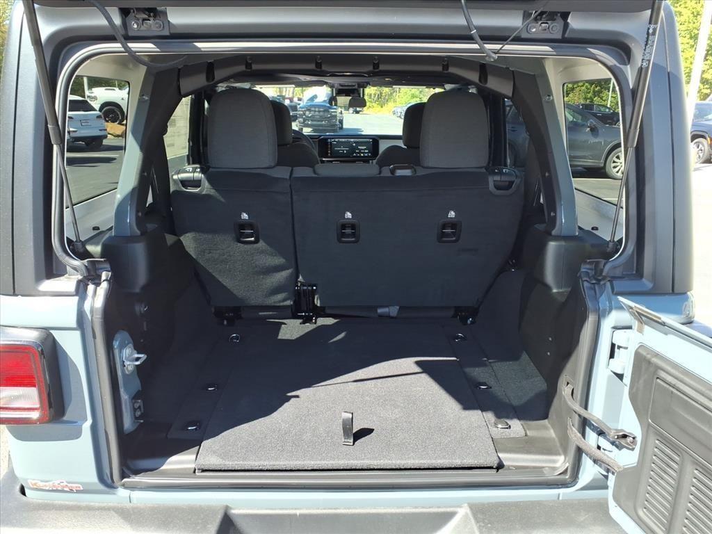 new 2025 Jeep Wrangler car, priced at $44,808