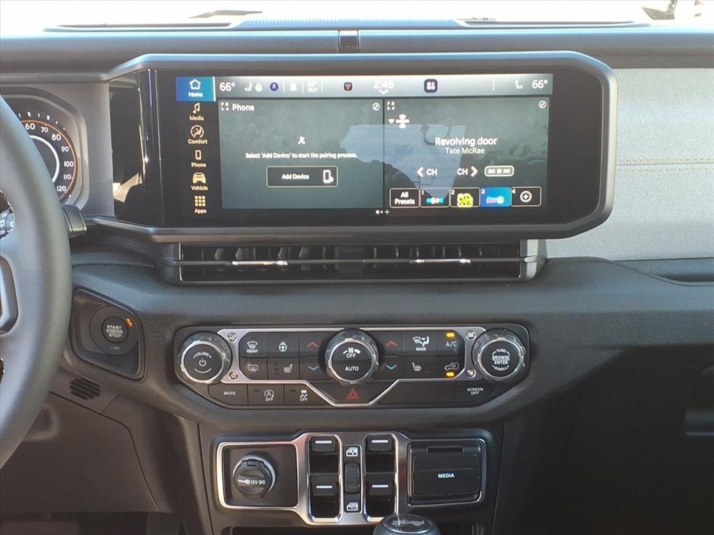 new 2025 Jeep Wrangler car, priced at $44,808