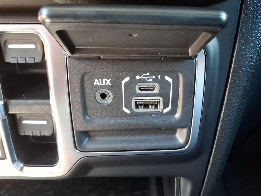 new 2025 Jeep Wrangler car, priced at $44,808