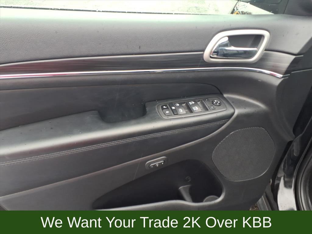 used 2022 Jeep Grand Cherokee WK car, priced at $28,160