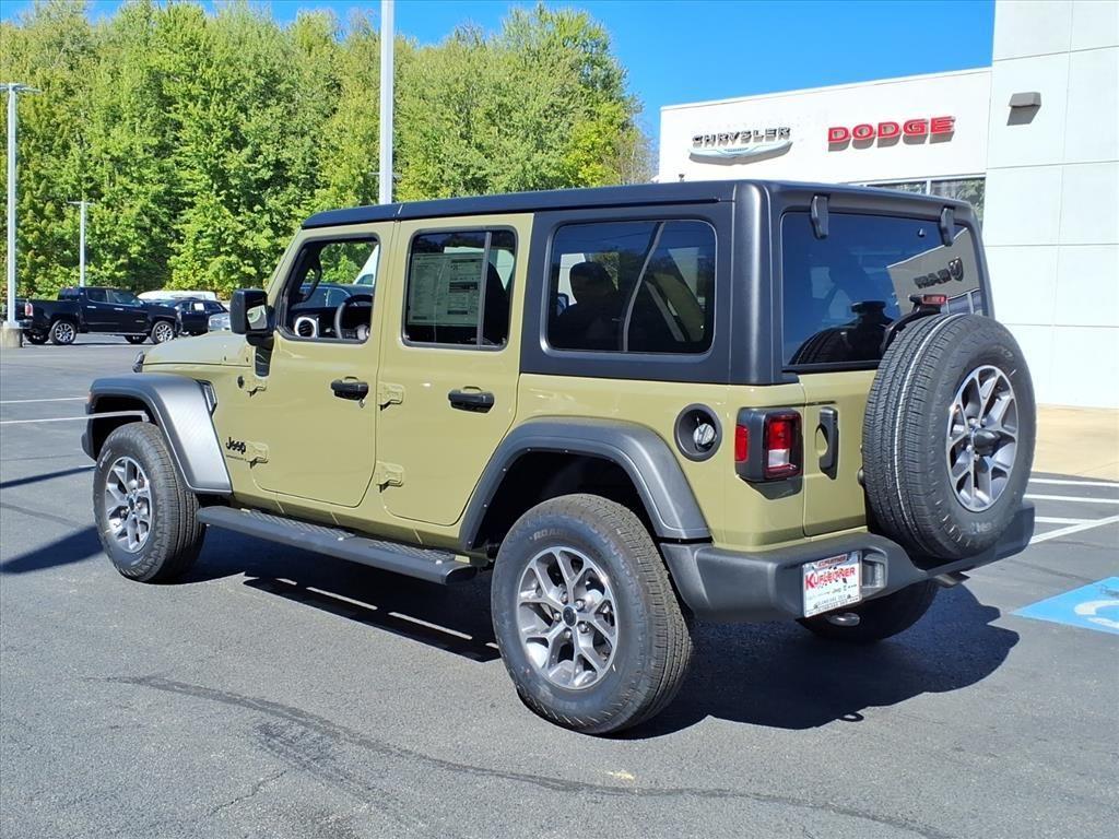 new 2025 Jeep Wrangler car, priced at $45,957