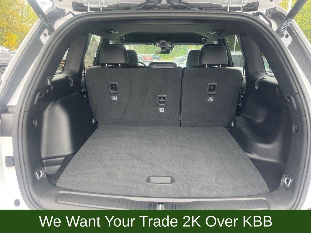 new 2025 Jeep Grand Cherokee car, priced at $36,479