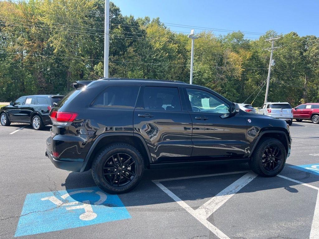 used 2021 Jeep Grand Cherokee car, priced at $33,900