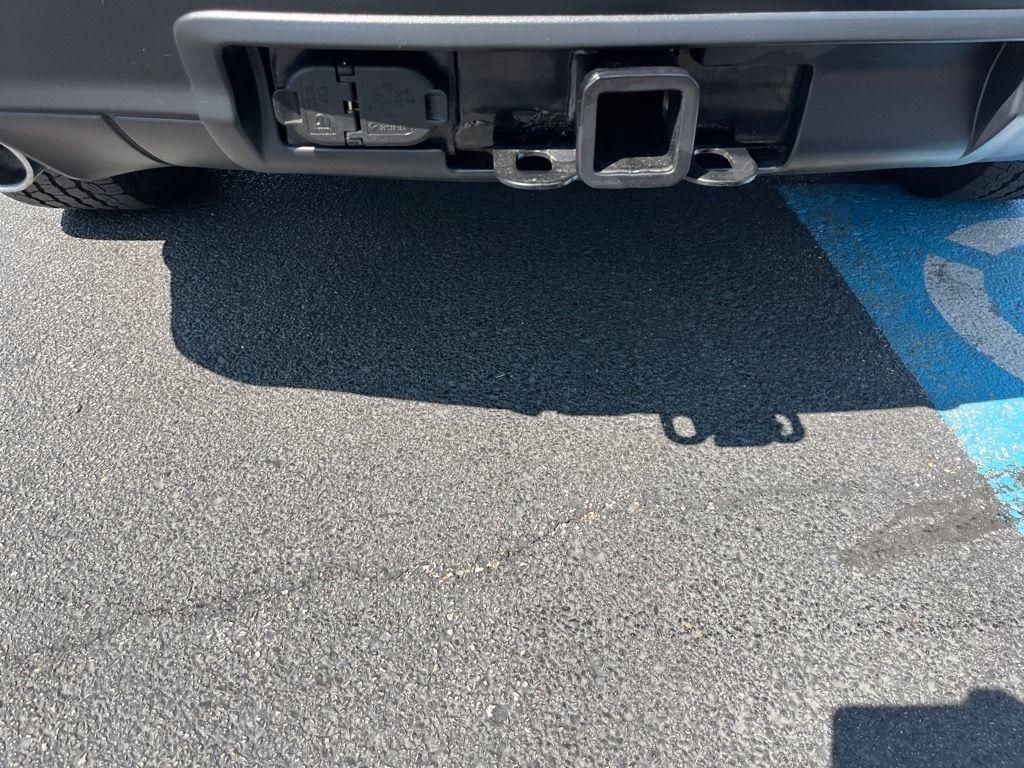 used 2021 Jeep Grand Cherokee car, priced at $33,900