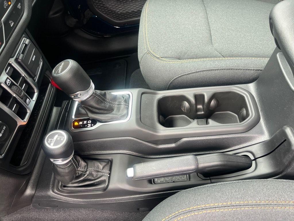 new 2025 Jeep Gladiator car, priced at $41,500