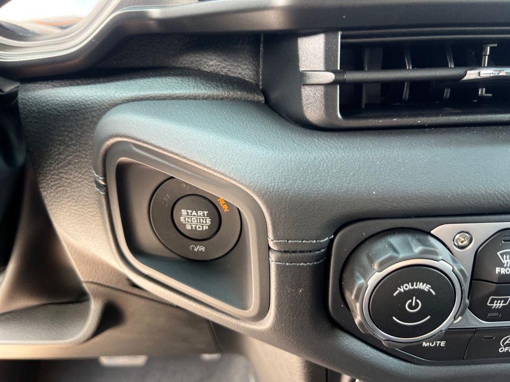 new 2025 Jeep Wrangler car, priced at $54,300