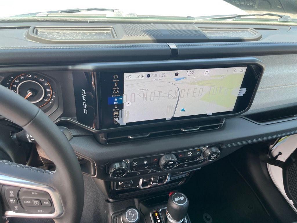 new 2025 Jeep Wrangler car, priced at $54,300