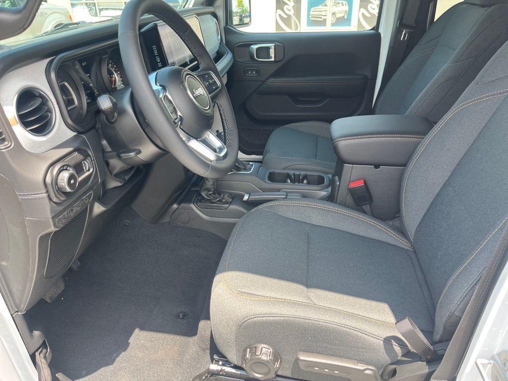 new 2025 Jeep Wrangler car, priced at $54,300