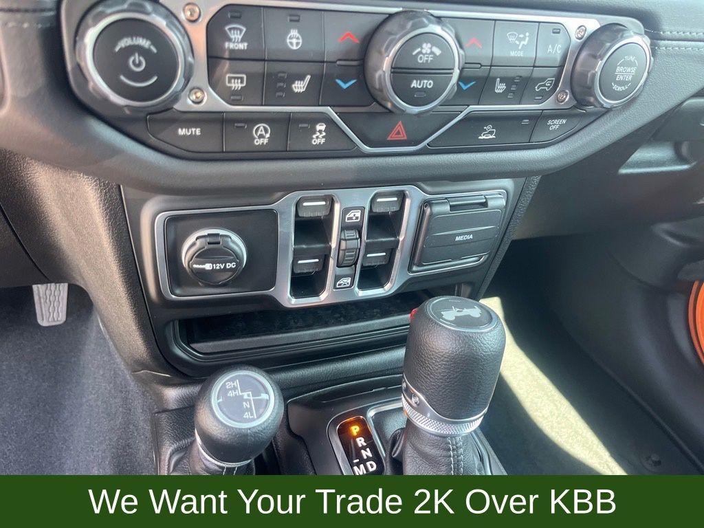 new 2025 Jeep Wrangler car, priced at $50,800