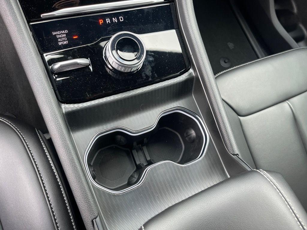 new 2024 Jeep Grand Cherokee L car, priced at $40,900