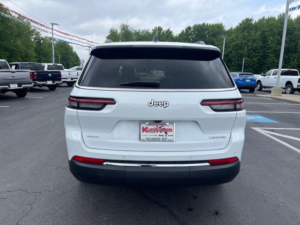 new 2024 Jeep Grand Cherokee L car, priced at $40,900