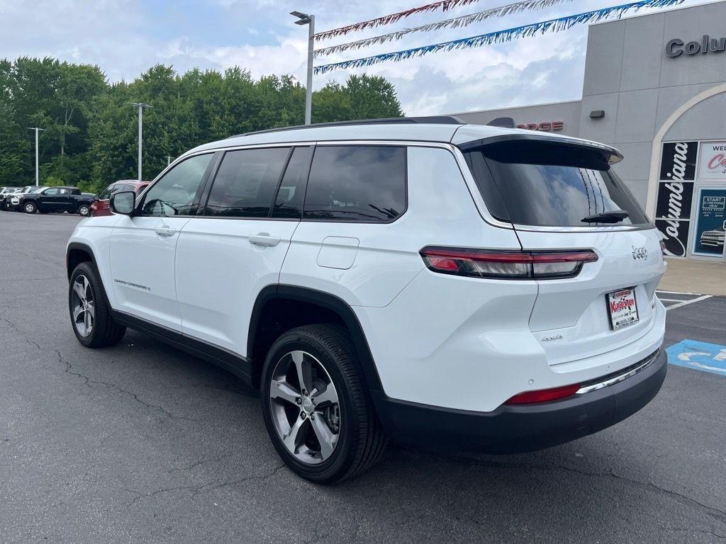 new 2024 Jeep Grand Cherokee L car, priced at $40,900