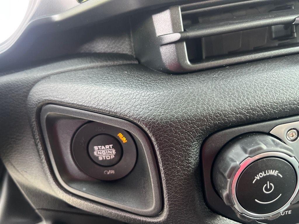 new 2025 Jeep Wrangler car, priced at $47,400