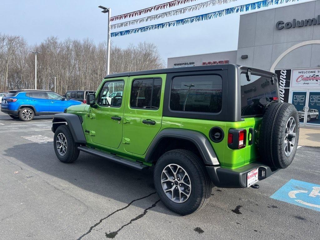 new 2025 Jeep Wrangler car, priced at $47,400