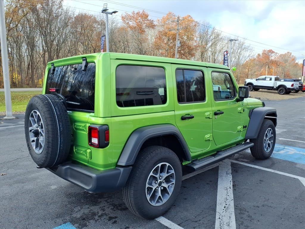 new 2025 Jeep Wrangler car, priced at $47,400