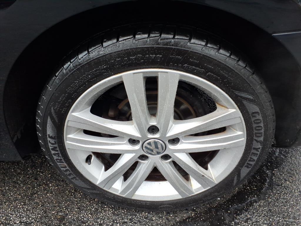 used 2015 Volkswagen Jetta car, priced at $8,900