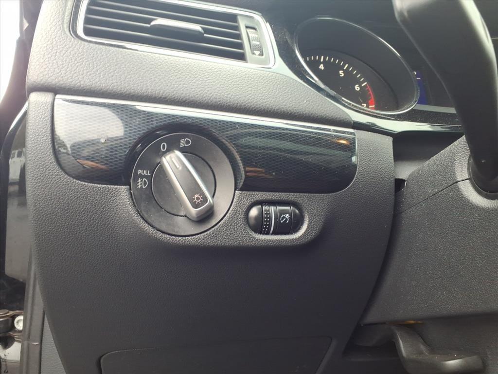 used 2015 Volkswagen Jetta car, priced at $8,900