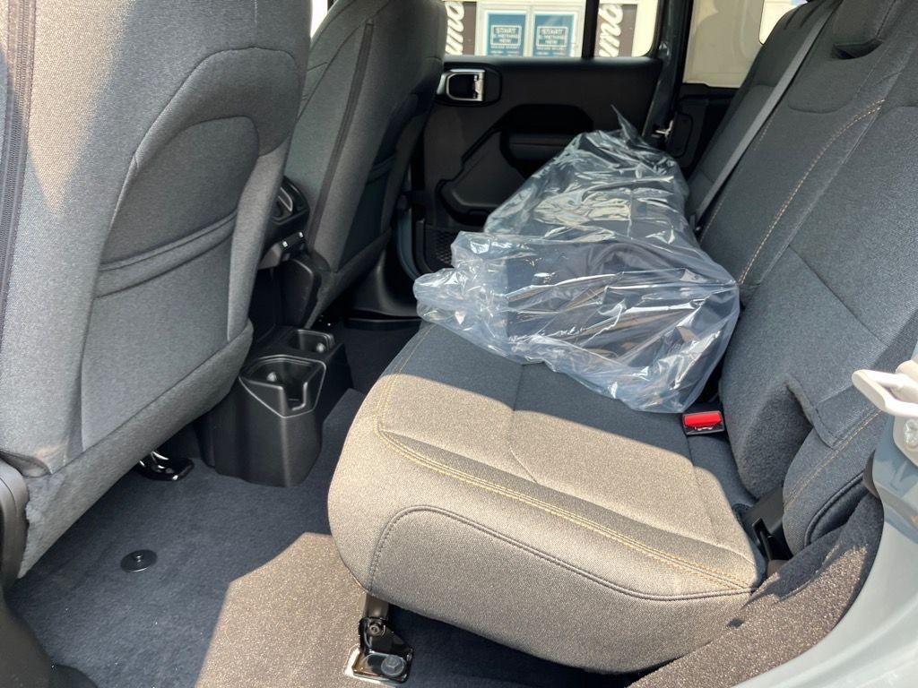 new 2025 Jeep Wrangler car, priced at $43,900