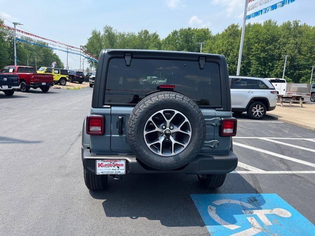 new 2025 Jeep Wrangler car, priced at $43,900