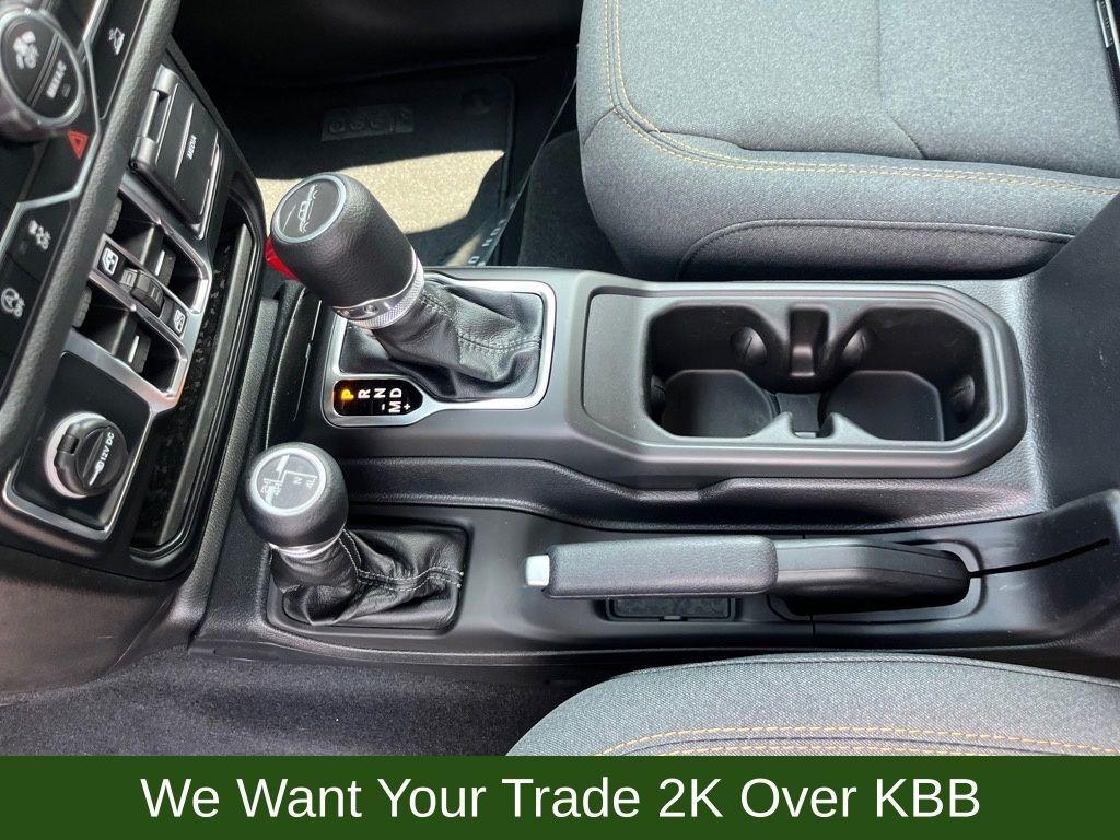 new 2025 Jeep Gladiator car, priced at $41,000