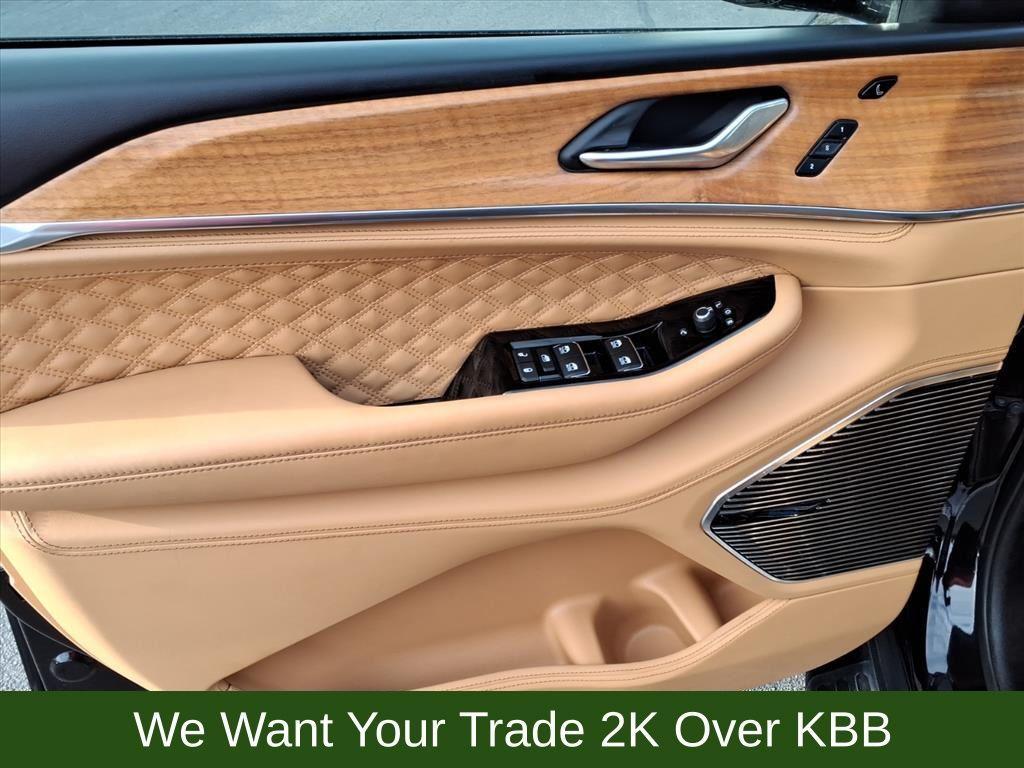 used 2024 Jeep Grand Cherokee L car, priced at $57,395