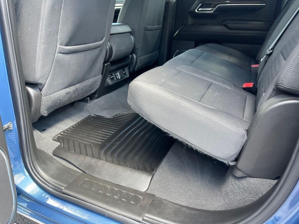 used 2024 Chevrolet Silverado 1500 car, priced at $40,300