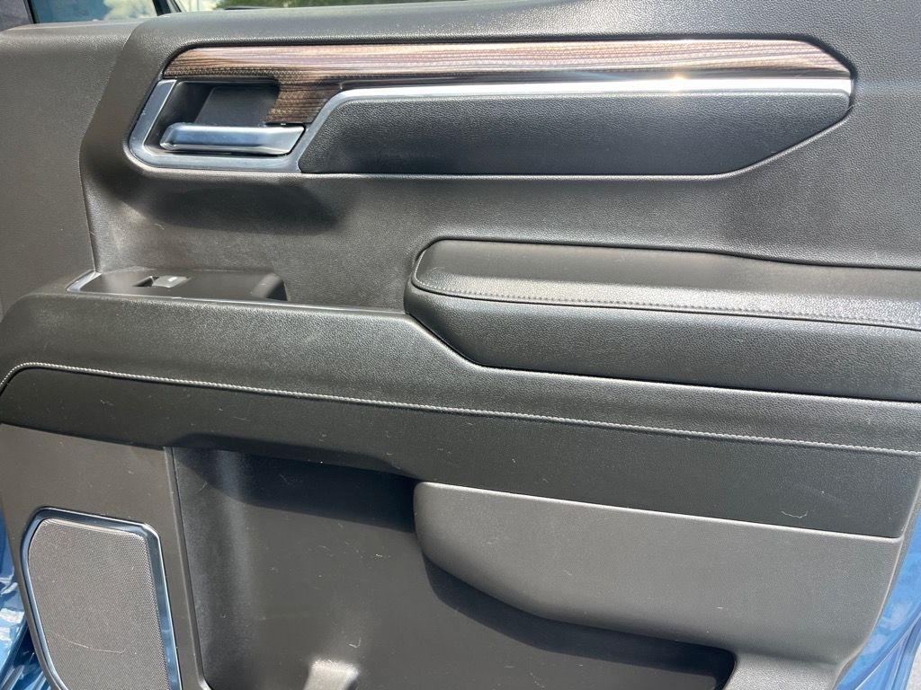 used 2024 Chevrolet Silverado 1500 car, priced at $40,300