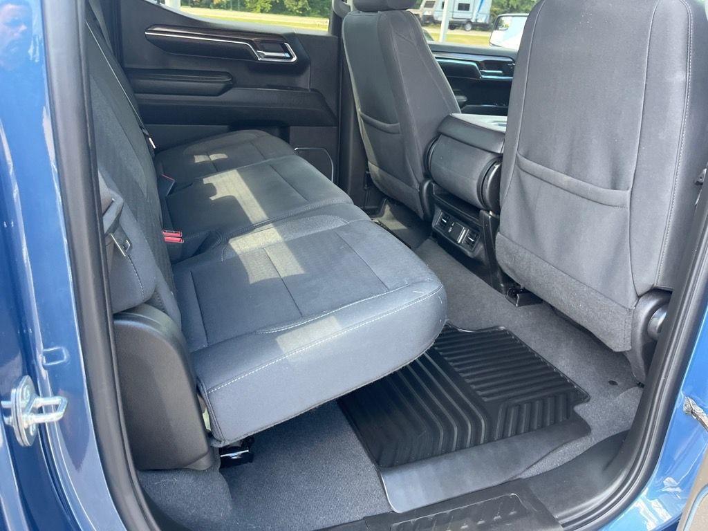 used 2024 Chevrolet Silverado 1500 car, priced at $40,300