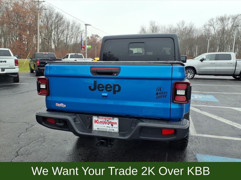 used 2024 Jeep Gladiator car, priced at $37,900