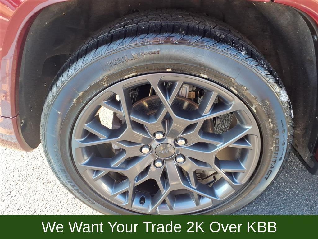 used 2024 Jeep Grand Cherokee car, priced at $54,900