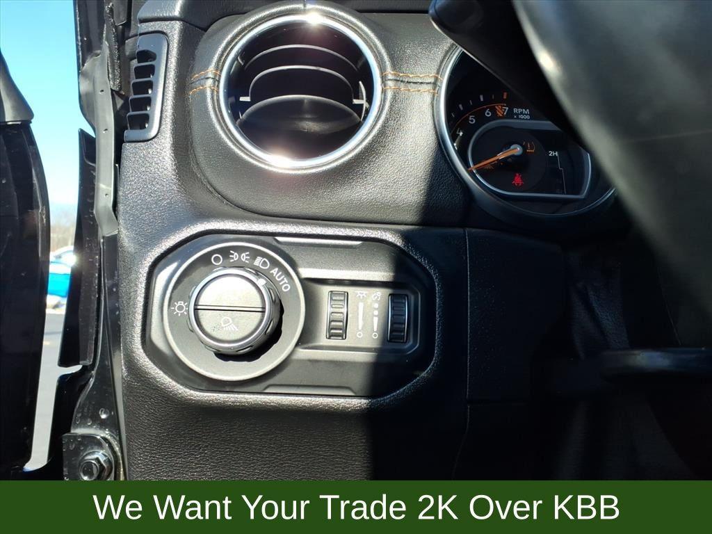 used 2021 Jeep Gladiator car, priced at $36,956