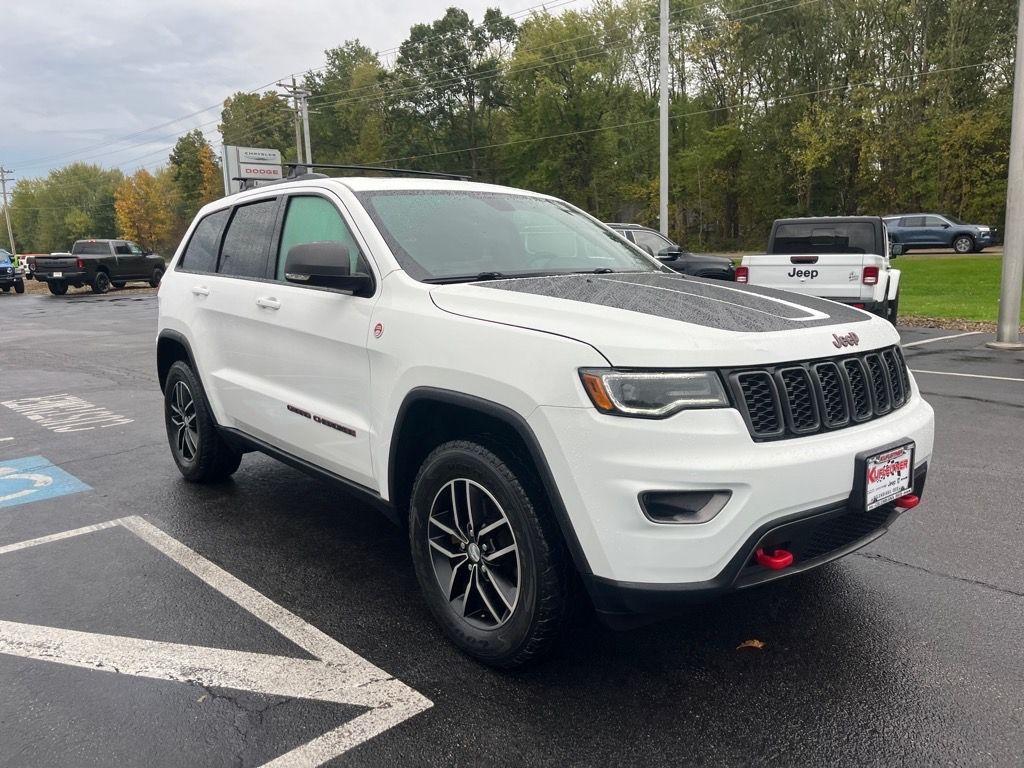 used 2017 Jeep Grand Cherokee car, priced at $11,900