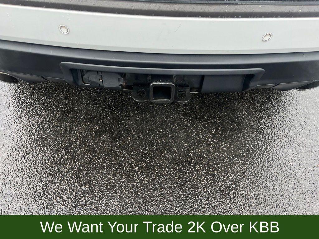 used 2017 Jeep Grand Cherokee car, priced at $10,900