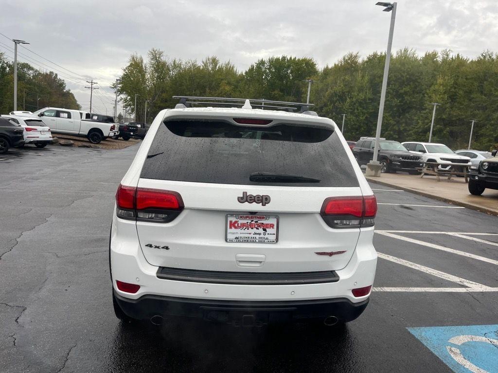 used 2017 Jeep Grand Cherokee car, priced at $11,900