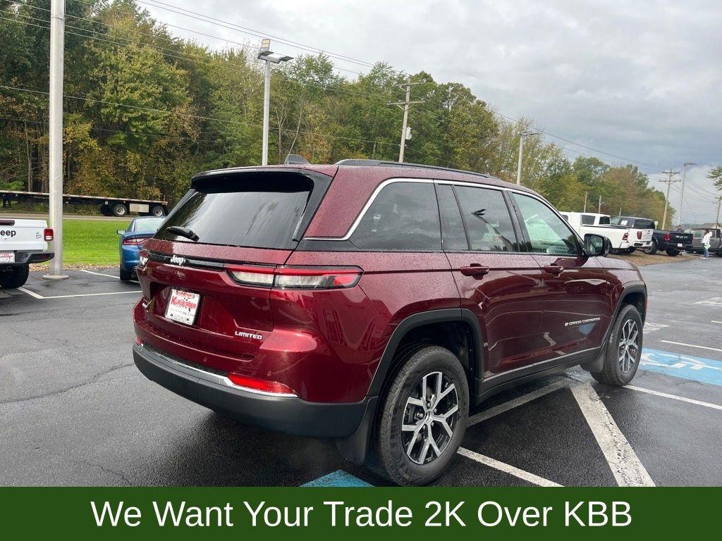new 2025 Jeep Grand Cherokee car, priced at $41,497